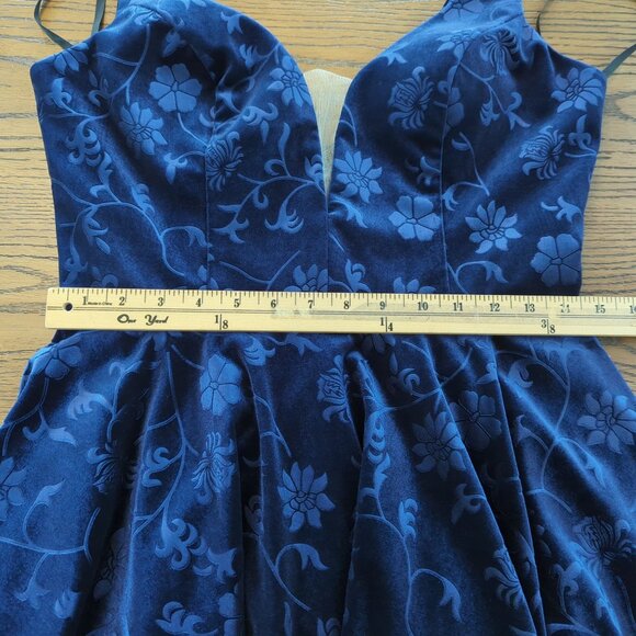 Alyce Paris Dress size 8 sleeveless Blue Velvet Floral A-Line Cocktail Party - Picture 15 of 16